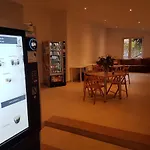 Hotelik Okęcie 39 - free transfer to airport