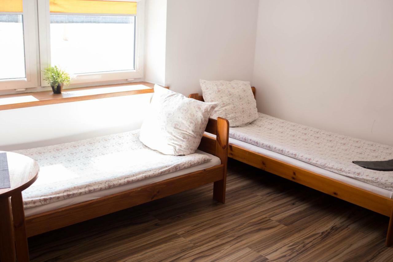 Hostel Okęcie 39 - Free Transfer To Airport